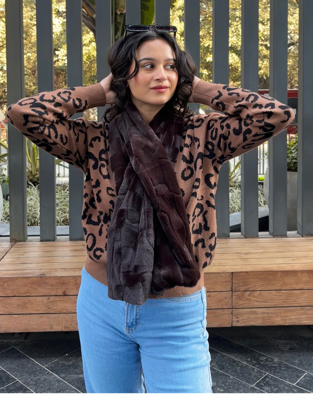 Mocha Élan Petite Textured Faux Fur Cape