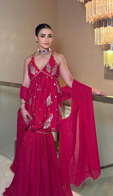 Gulabi Noor  Embroidered Gharara Set